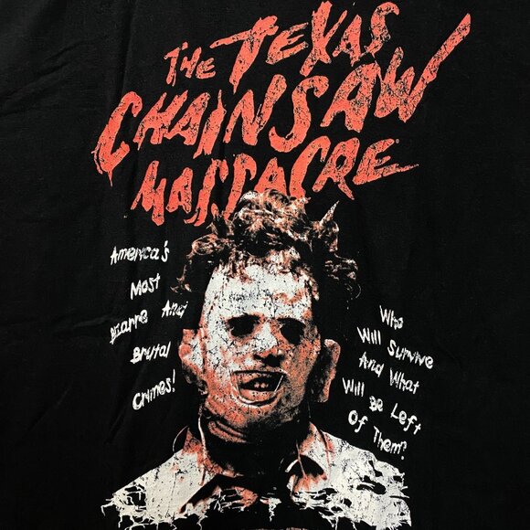 The Texas Chainsaw Massacre Leatherface Horror T-Shirt Size Large - Picture 2 of 4